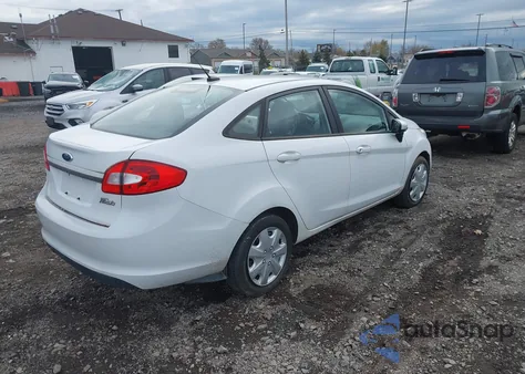 2011 Ford Fiesta S из США, поврежденный, VIN 3FADP4AJ3BM240984
